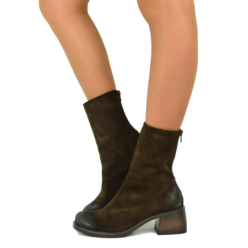 Stivali Donna Punta Tonda Anni ’70 in Pelle Scamosciata Marrone con Tacco Effetto Legno