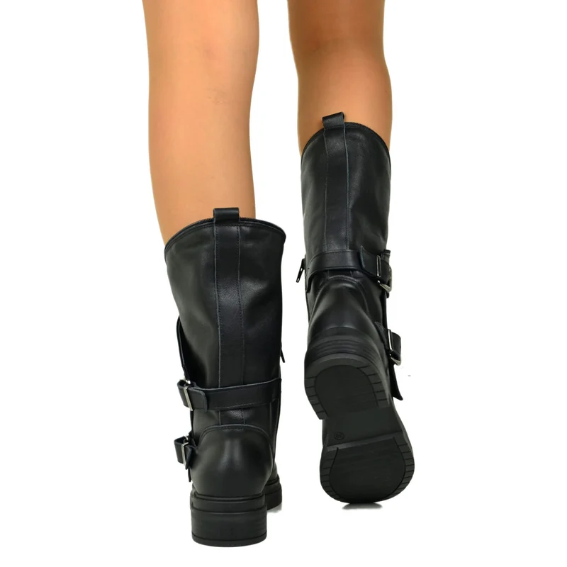 Stivali Donna Biker Vera Pelle Gambale Largo Neri con Fibbie e Zip Laterale Made in Italy