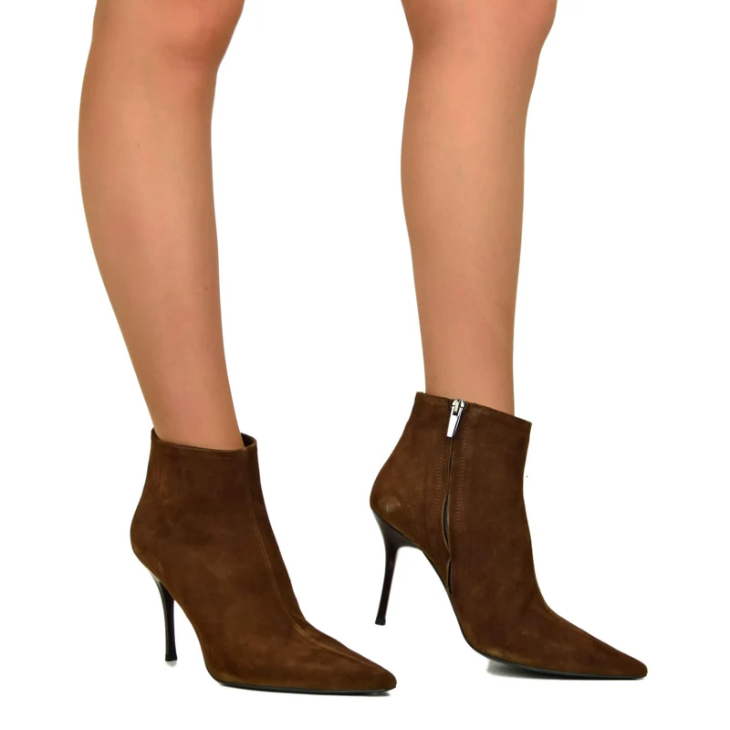 Stivali Eleganti Camoscio Vera Pelle Tacco 9 cm a Spillo Cioccolato Luxury Quality