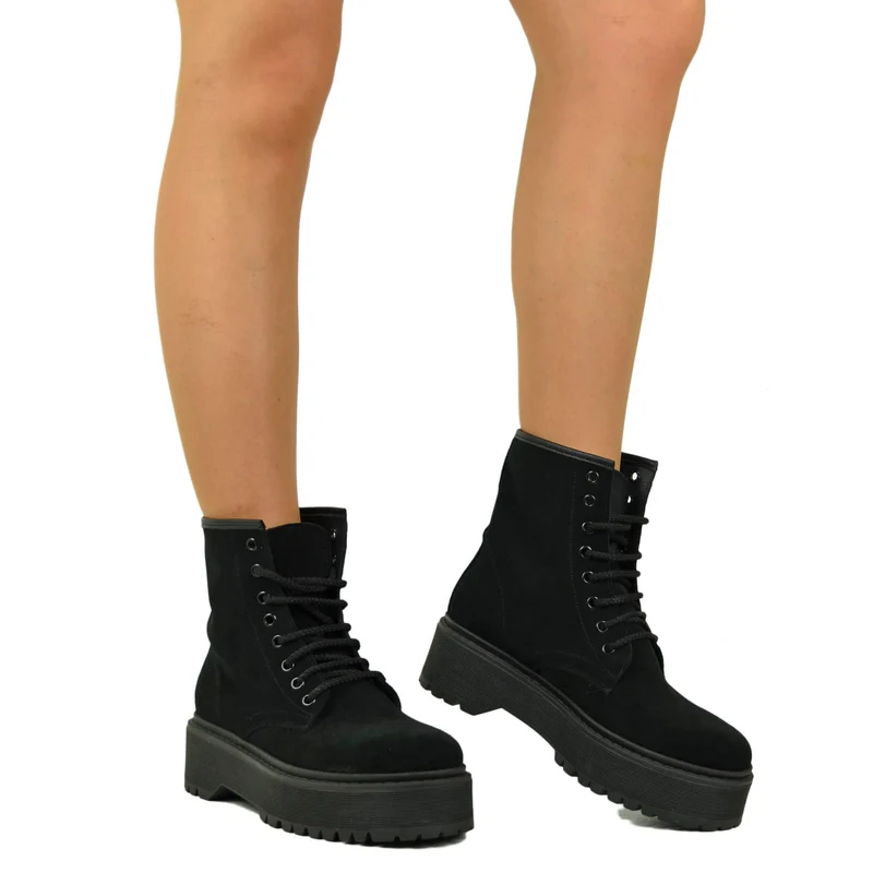 Stivaletti Donna Anfibi Camoscio Camoscio Neri con Lacci e Fondo Platform Made in Italy