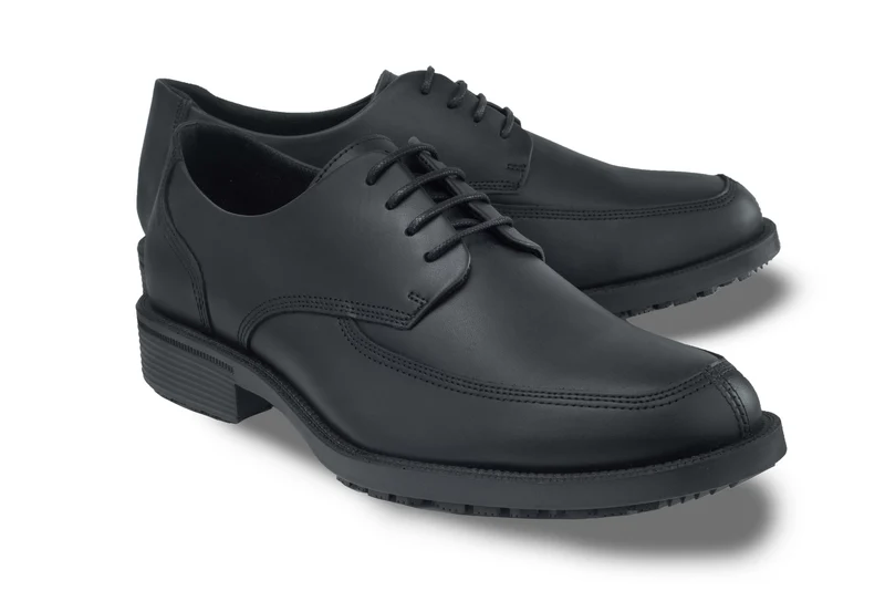 ARISTOCRAT IV