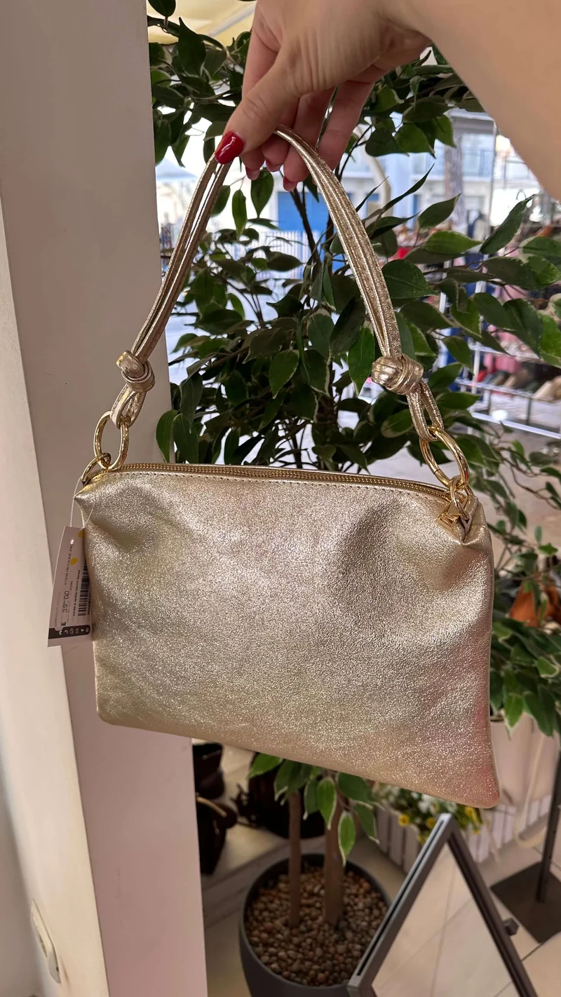 Borsa a Busta in Vera Pelle Platino con Anelli Dorati Bustina con tracolla