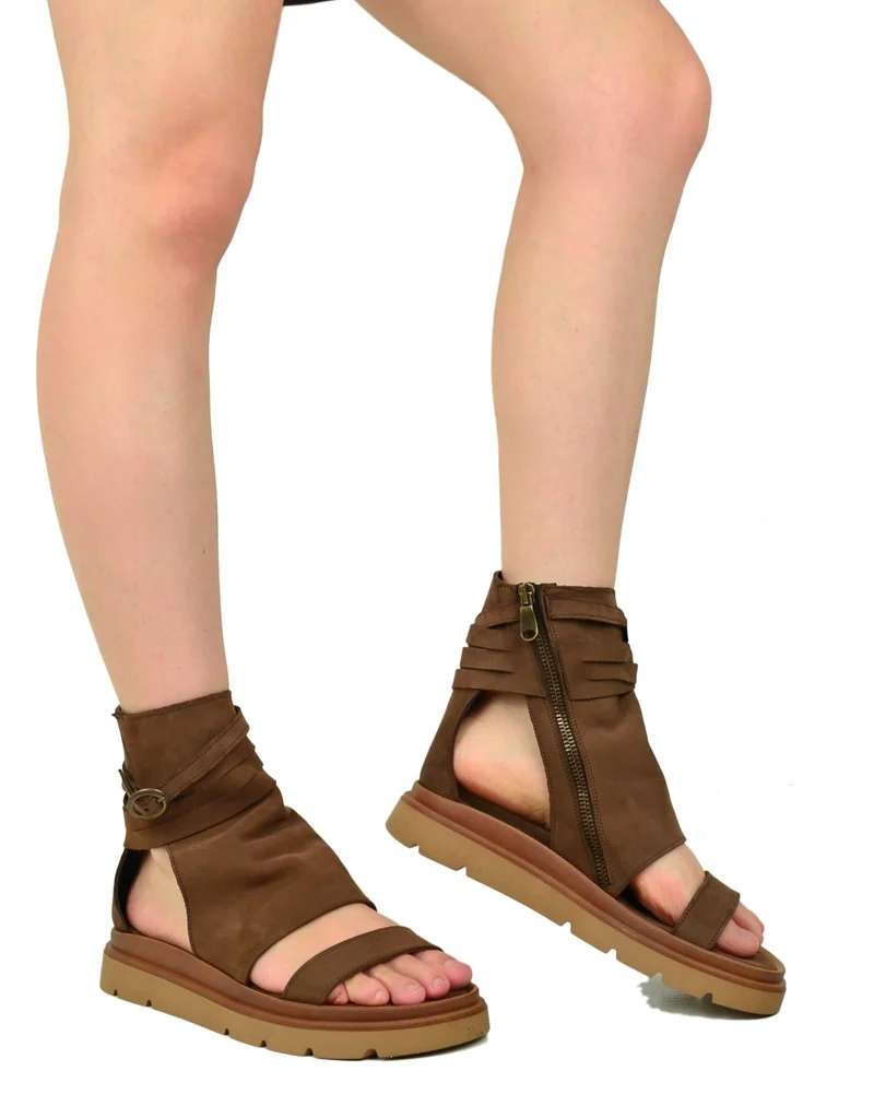 Sandali Platform a Stivaletto con Piede Spuntato Nabuk Terra Zip Laterale