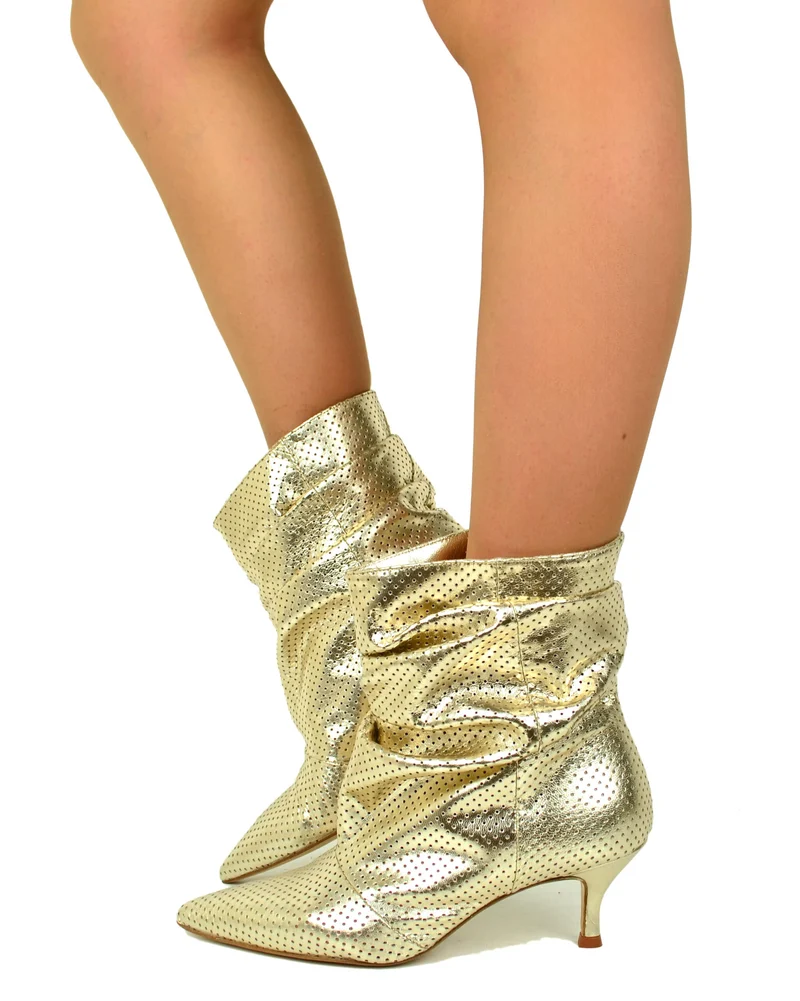 Stivaletti Slouchy Kitten Heels Tacco a Rocchetto Eleganti Vera Pelle Traforati Platino