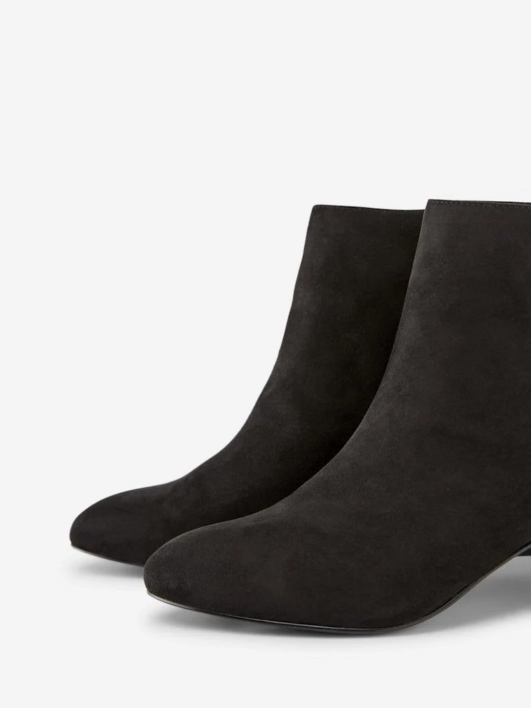 Pieces Stiefeletten schwarz