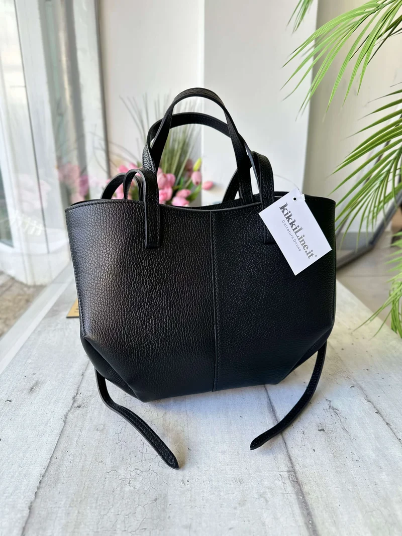 Borsa Mezza Luna Vera Pelle Semirigida Apribile Nera