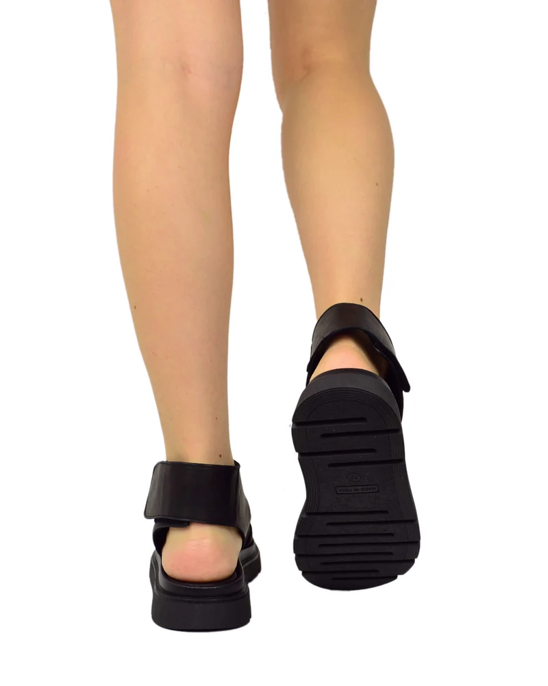 Sandali Spuntati a Stivaletto con Strappo Platform Vera Pelle Rag Neri