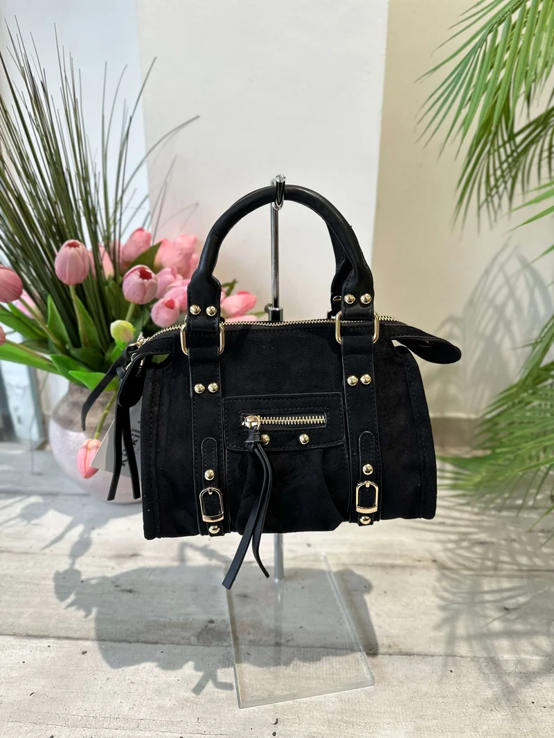 Borsa Scamosciata con Borchie Dorate Similpelle Nera Simonetta