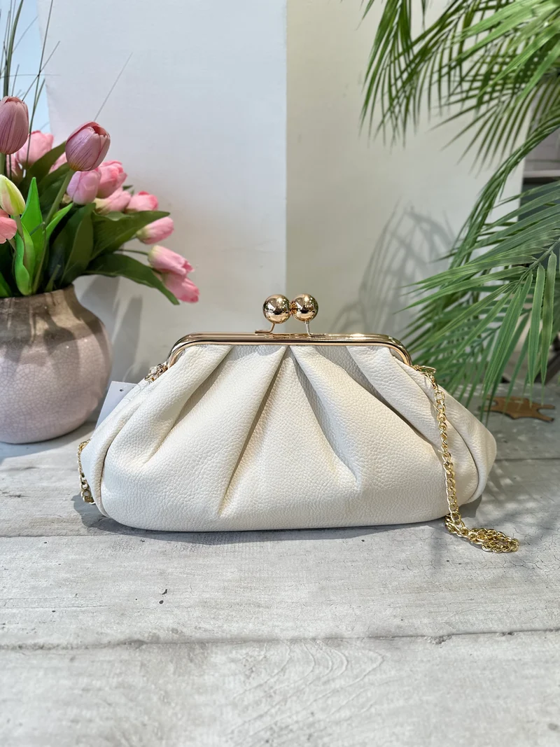 Borsa a Caramella in Similpelle Beige Chiaro Tracolla a Spalla o Catena