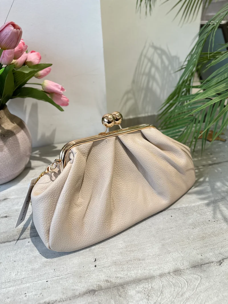 Borsa a Caramella in Similpelle Fango Chiaro Tracolla a Spalla o Catena