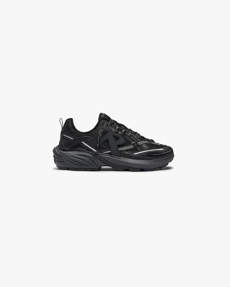 Storm Runner - Triple Black