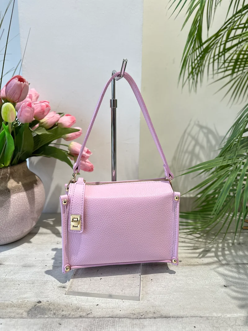 Borsetta Vera Pelle Quadrata Rosa Dettagli Dorati Lulu a Spalla o Tracolla
