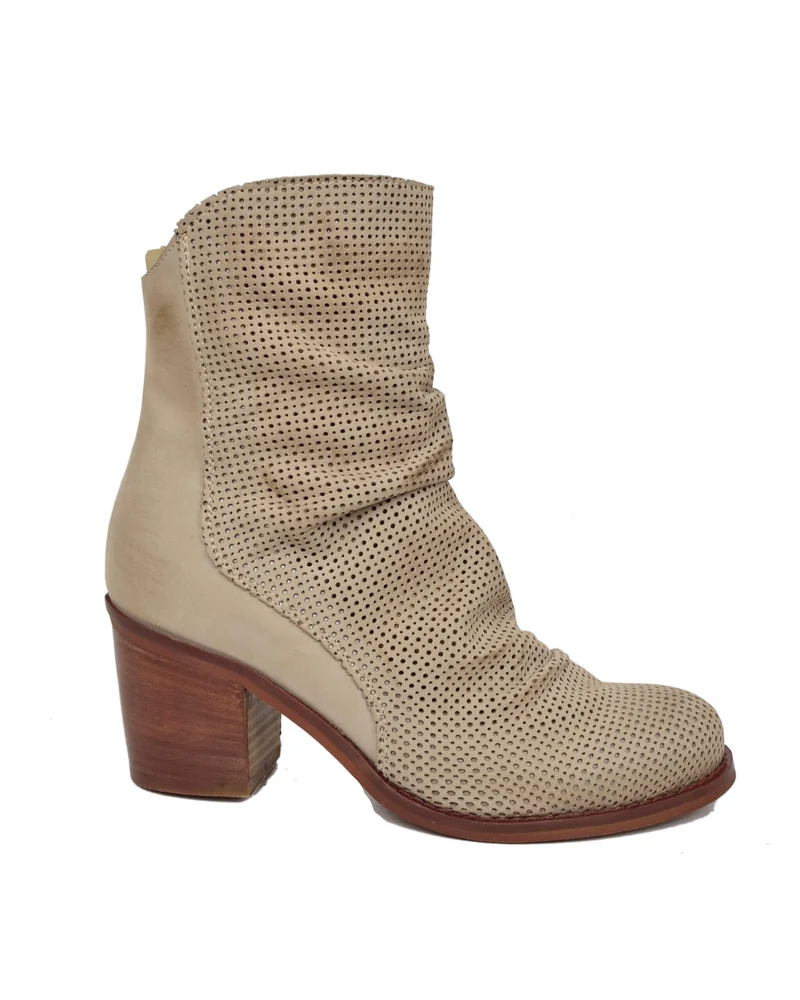 Stivaletti Morbidi Traforati Vera Pelle Nabuk Taupe Tacco 7 cm