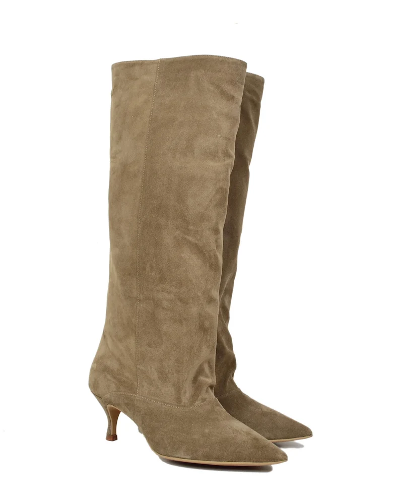 Stivali Eleganti a punta pelle Scamosciata Taupe con Tacco Kitten Made in Italy