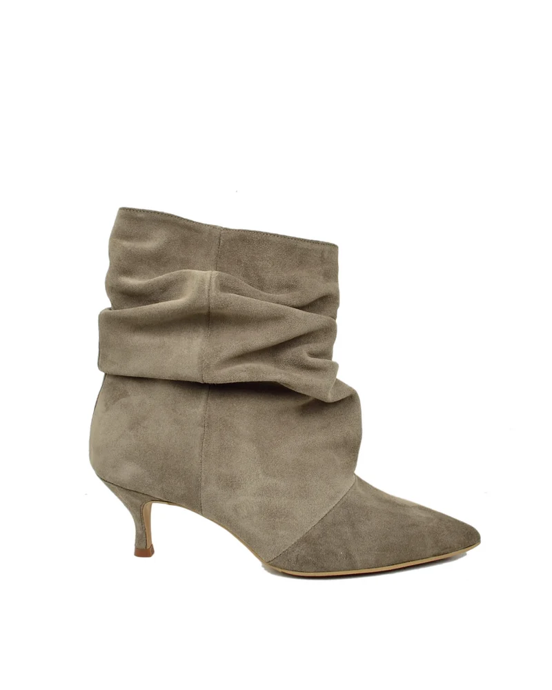 Stivaletti Slouchy Kitten Heels Tacco a Rocchetto Eleganti Pelle Scamosciata Mousse