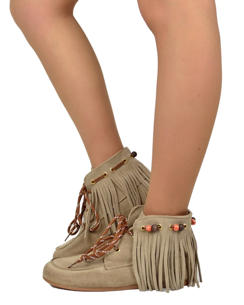 Stivaletti Mocassini alla Caviglia con Frange Scamosciati Mousse con Perline Boho
