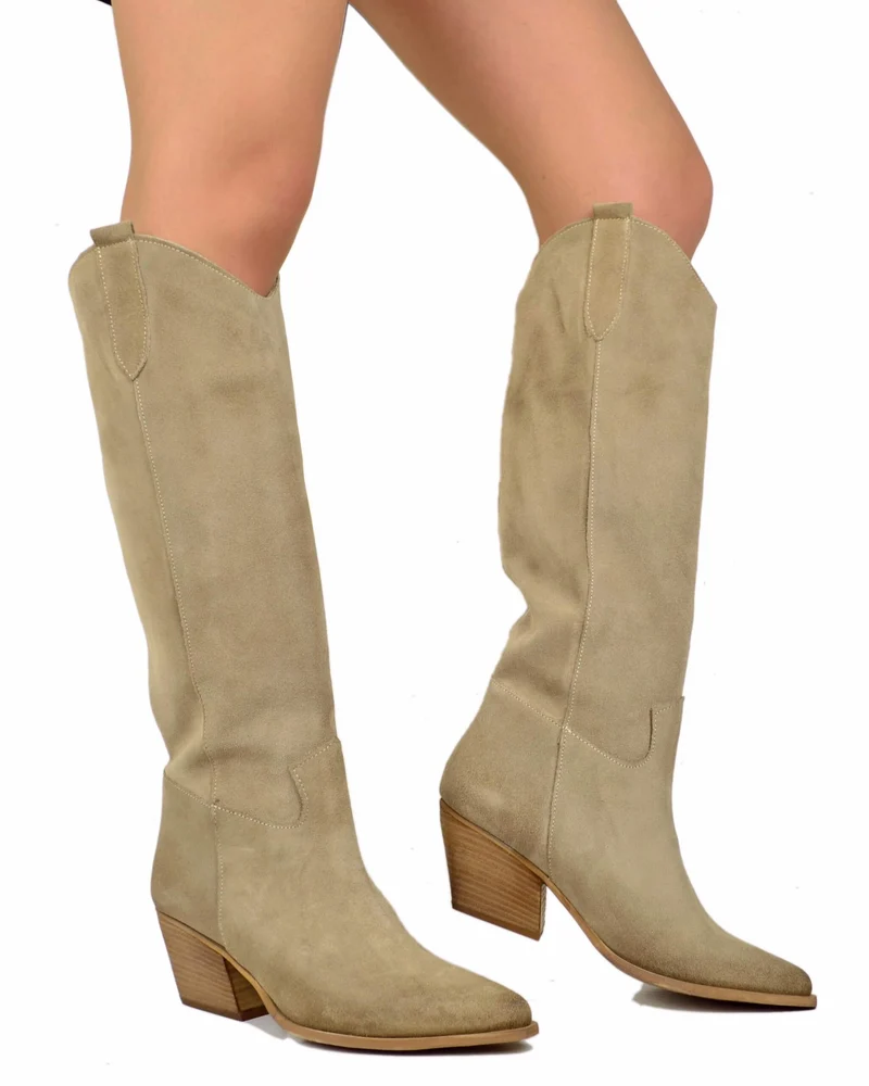 Stivali Texani in Pelle Scamosciata Mousse con Tacco Largo Made in Italy Beige