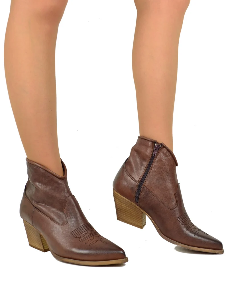 Stivaletti Texani Donna alla Caviglia in Vera Pelle Rag Marrone Made in Italy