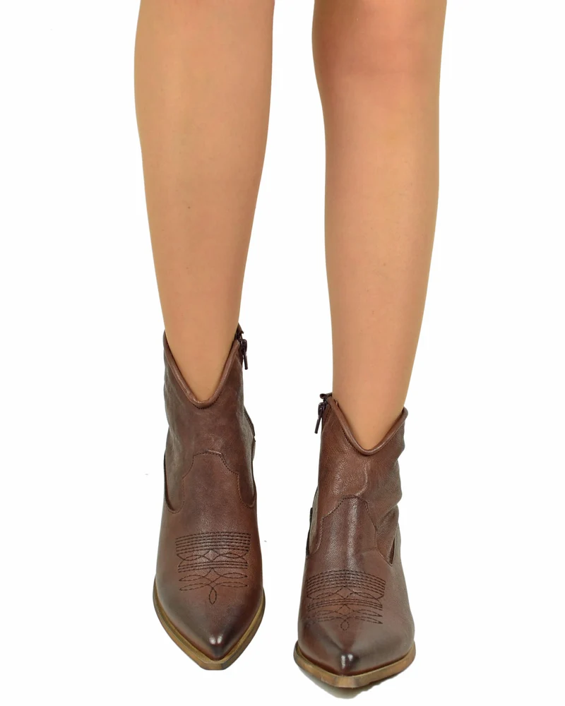 Stivaletti Texani Donna alla Caviglia in Vera Pelle Rag Marrone Made in Italy