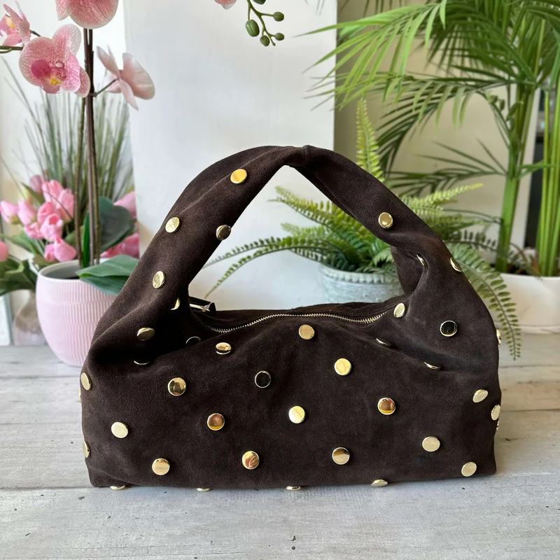 Borsa Hobo Grande a Spalla Pelle scamosciata Marrone Scuro Borchie Oro SARA