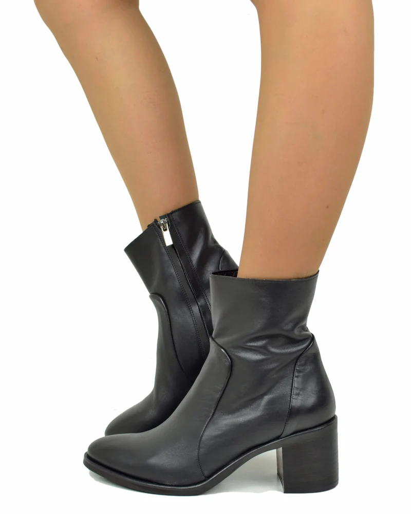 Stivaletti alla Caviglia Eleganti Classici in Vera Pelle Tacco Largo 6 Centimetri