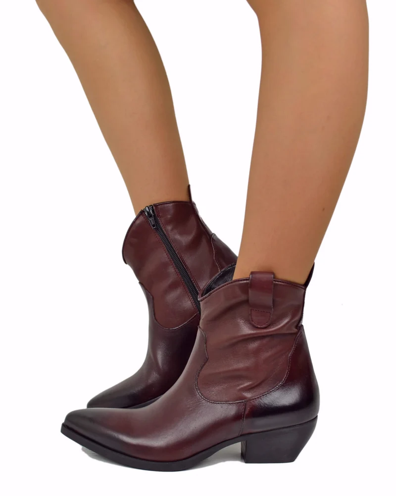 Texani Tronchetti in Vera Pelle Bordeaux con Zip Alla Caviglia