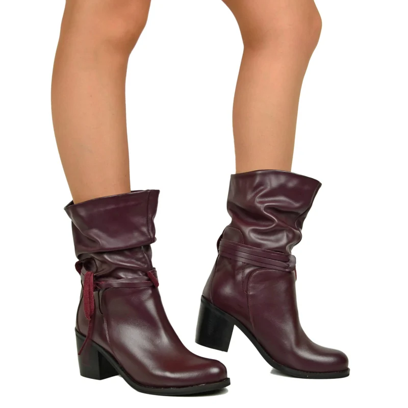 Stivaletti alla Caviglia Classici Plissettati con Tacco Largo 7 cm Bordeaux