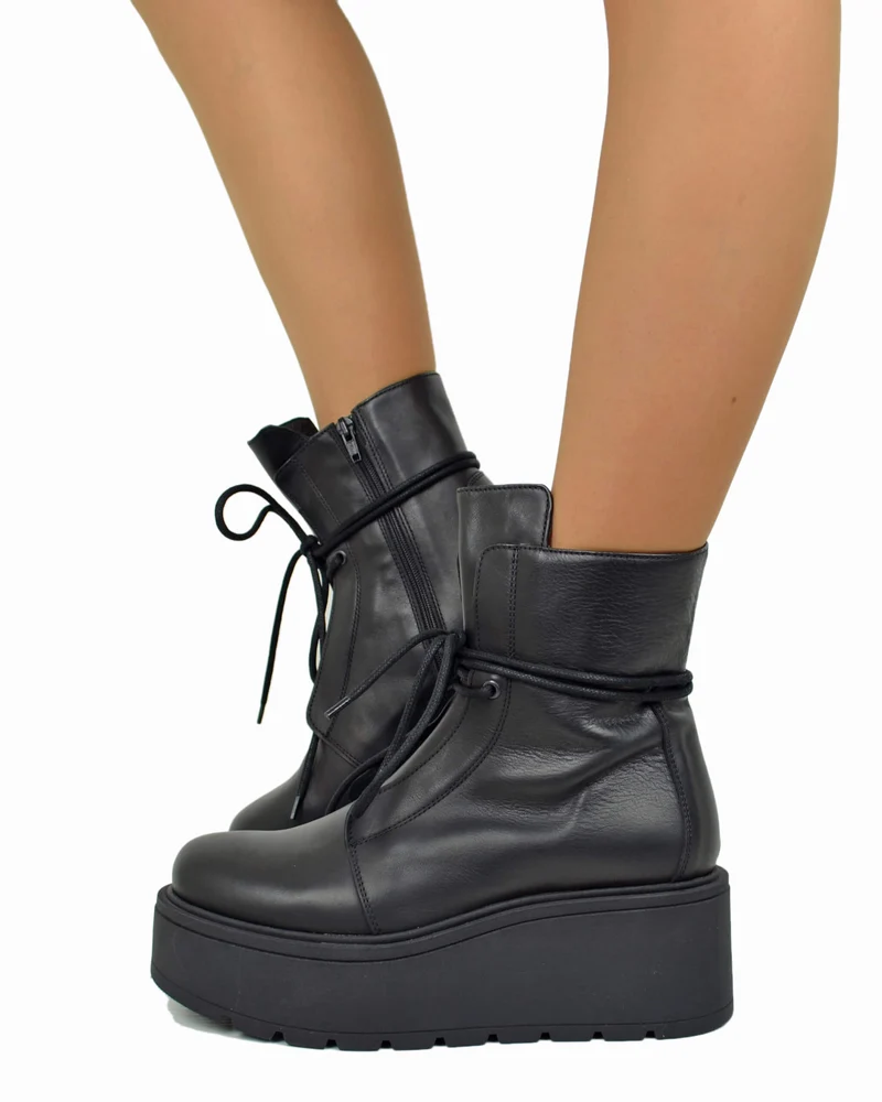 Stivaletti Platform 7 cm con Zip Laterale Vera Pelle Made in Italy Laccio alla Caviglia Neri