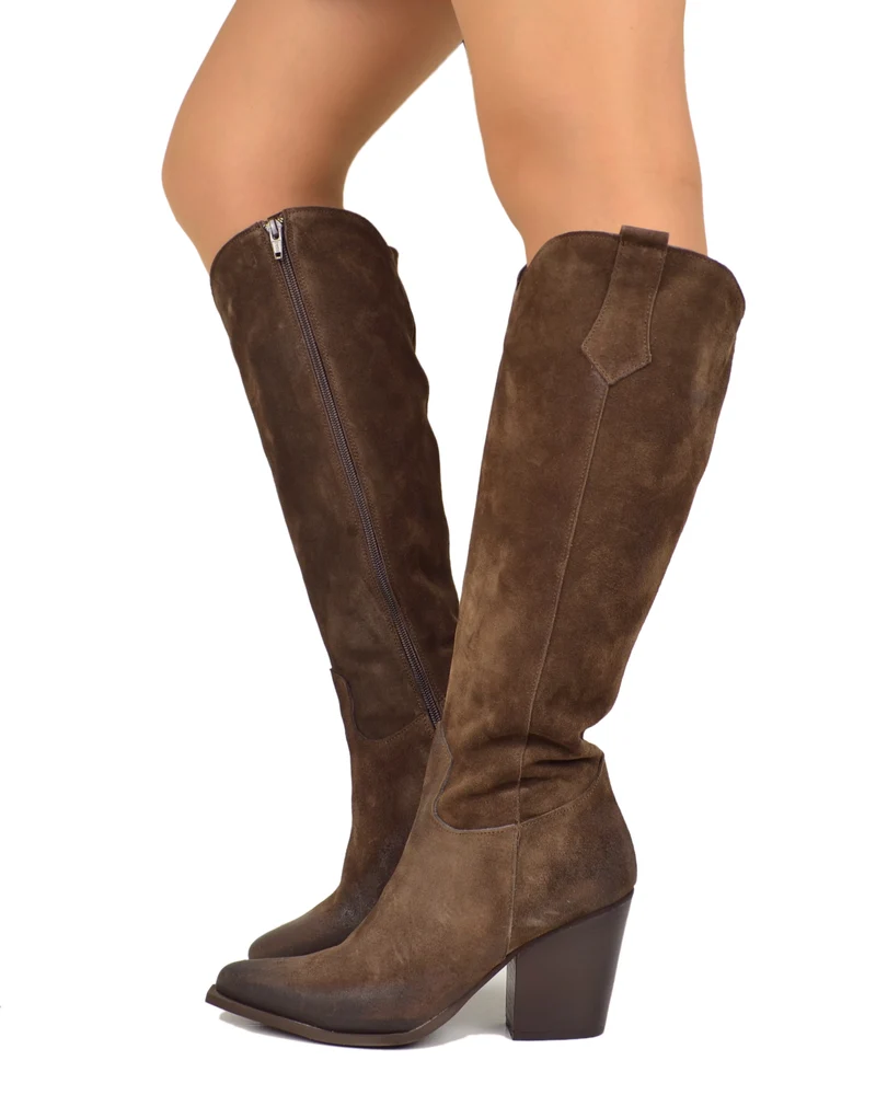 Stivali Texani Alti Eleganti con Zip Gambale Aderente Tacco 8 Cm Camoscio Marroni
