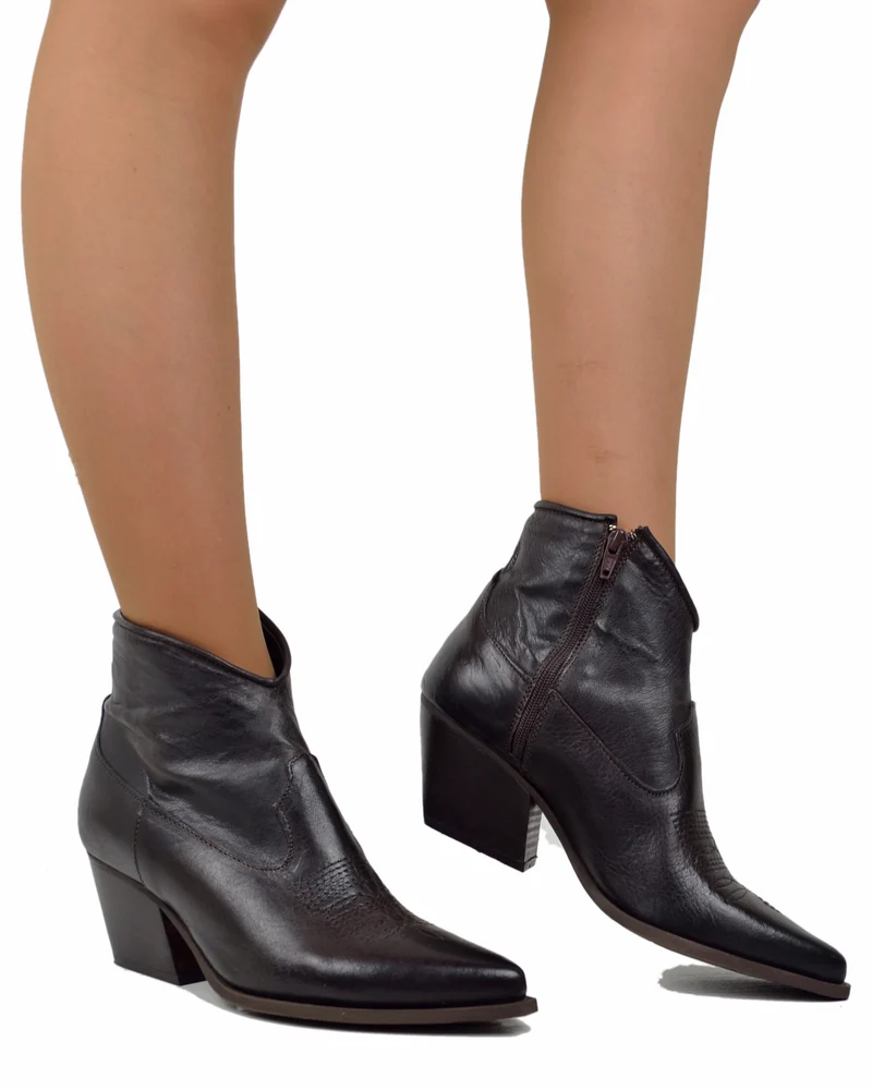 Stivaletti Texanini alla Caviglia Donna in Pelle Marrone Scuro Made in Italy Cucitura
