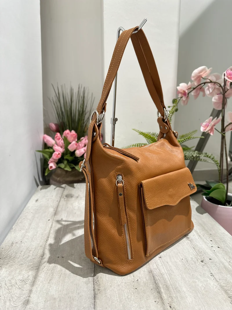 Borsa a Spalla che diventa Zaino in Vera Pelle Cuoio Logo K FIAMMETTA