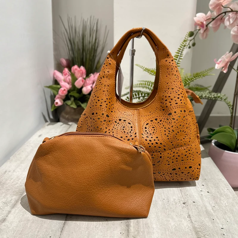 Borsa Traforata similpelle con Borsello e Tracolla Inclusi All'interno Cuoio BRIDGET