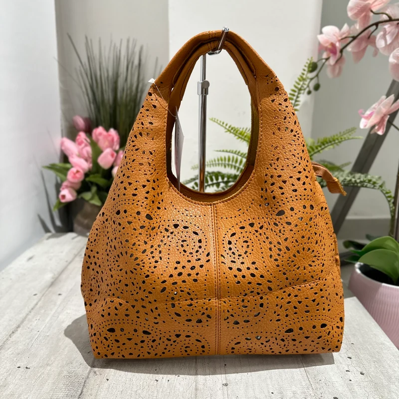 Borsa Traforata similpelle con Borsello e Tracolla Inclusi All'interno Cuoio BRIDGET