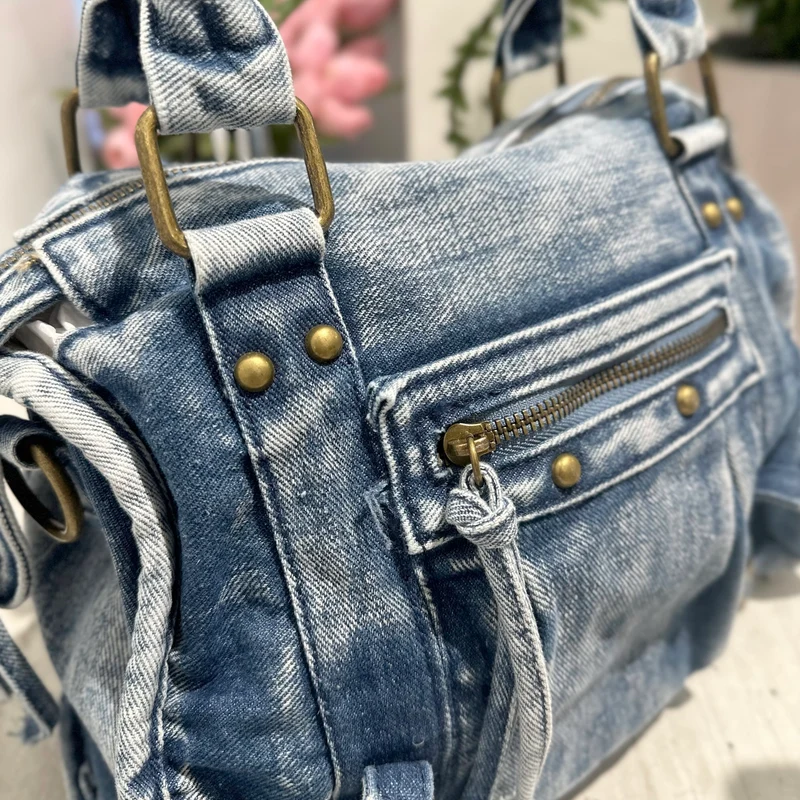 Borsa Maxi Jeans a Mano e con Tracolla all'interno e Zip DENIM Dark Blue LEA