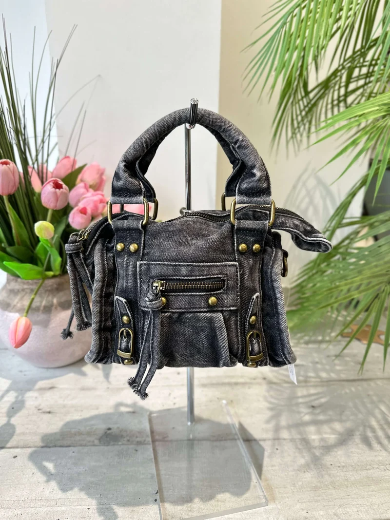 Borsa Mini in Jeans a Mano e con Tracolla all'interno e Zip DENIM Black SIMONETTA