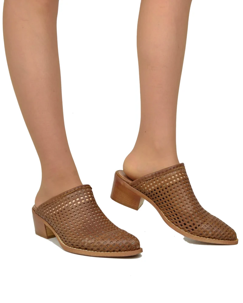 Sabot Donna Cuoio Traforati Vera Pelle Tacco 4 cm Made in Italy