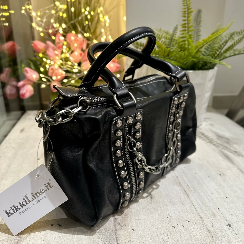 Borsa Box quadrata Punk Rock Borchiata Catene Similpelle Nera BICE