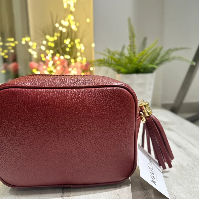 Borsa Quadrata con Nappina e Zip VERA PELLE Rosso Bordeaux con tracolla PAOLA