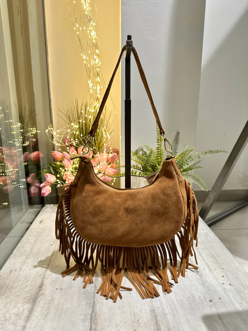 Borsa con Frange in Vera Pelle Scamosciata a Mezzaluna Cuoio ARYA