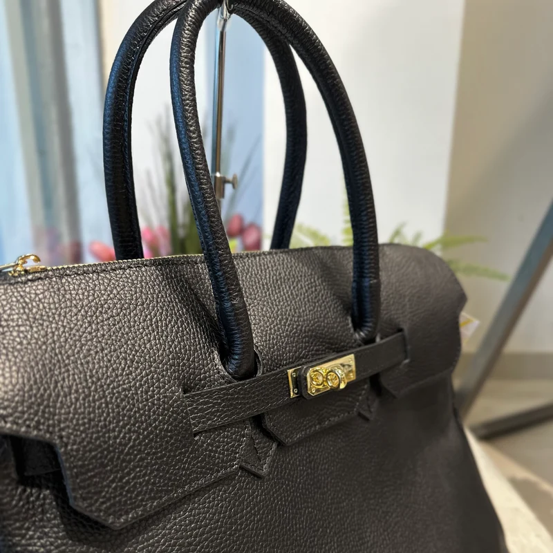Borsa Valigia Grande Acessorio Dorato in Vera Pelle Battuta ASIA