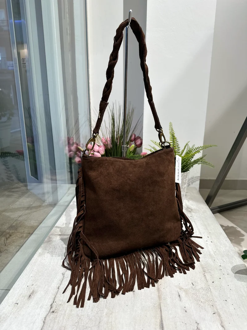 Borsa Quadrata con Frange a Spalla Manico Intrecciato Pelle Scamosciata Marrone ISABEL