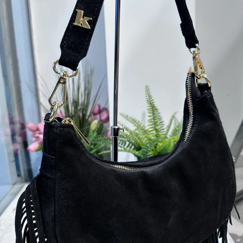Borsa con Frange in Vera Pelle Scamosciata a Mezzaluna Nero ARYA