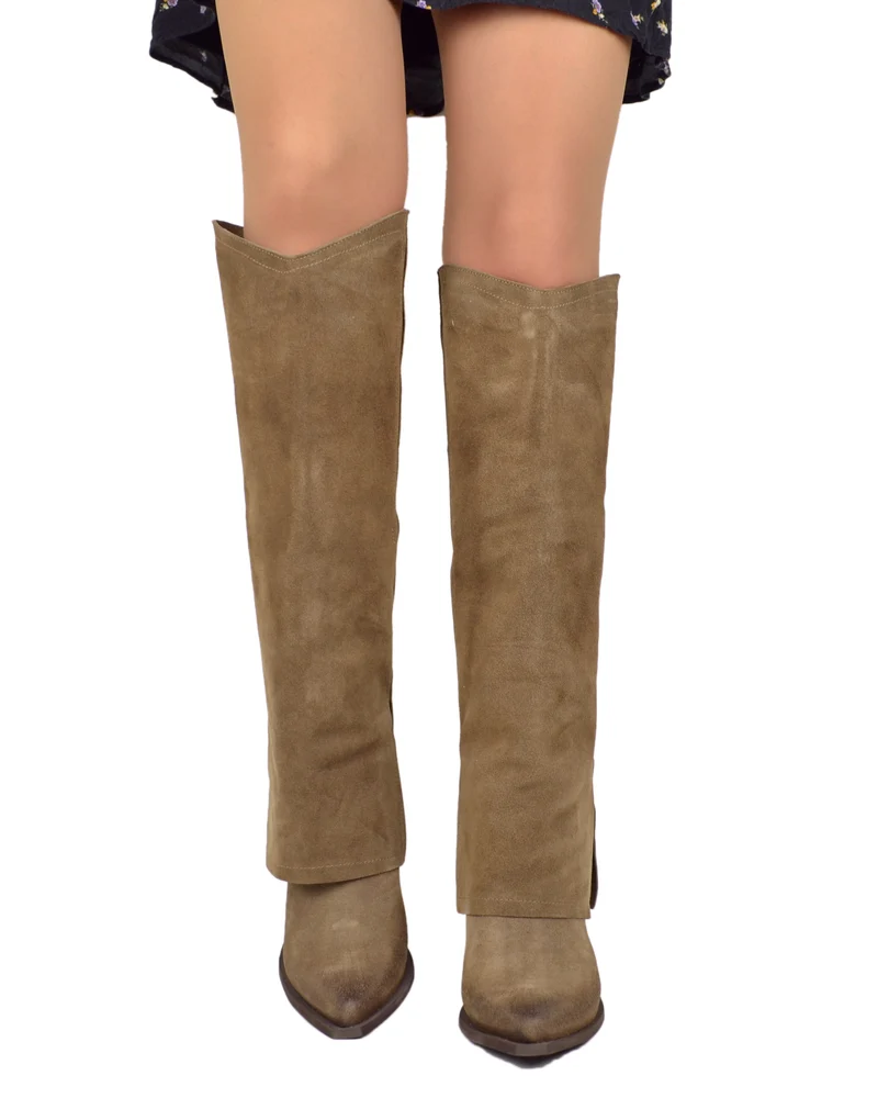 Stivali Eleganti Alti con Ghetta Vera Pelle Scamosciata Taupe Tacco 8 cm