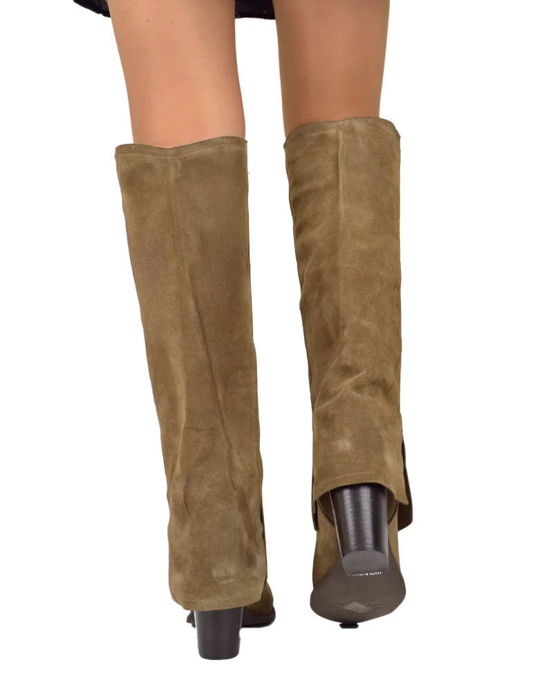 Stivali Eleganti Alti con Ghetta Vera Pelle Scamosciata Taupe Tacco 8 cm