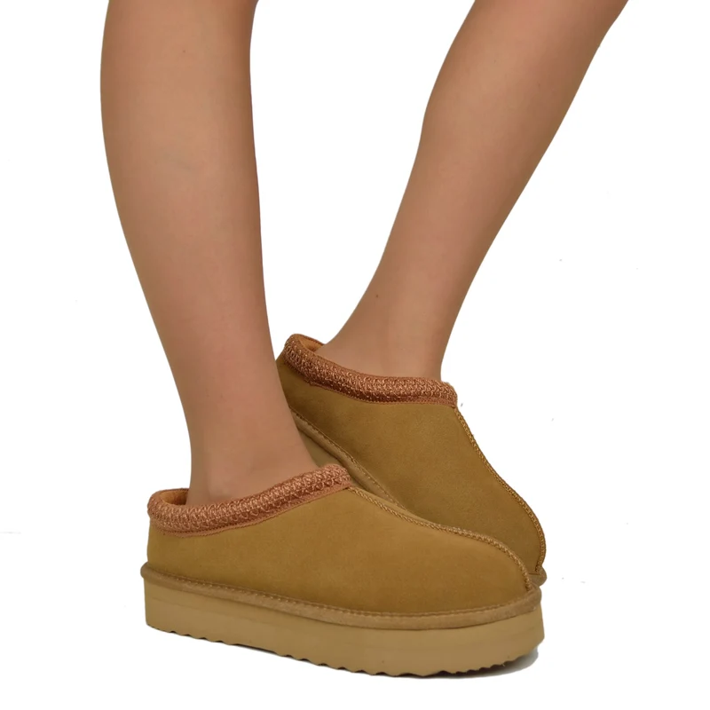 Ciabattone con Pelo in Vera Lana e Pelle Scamosciata Camel Platform