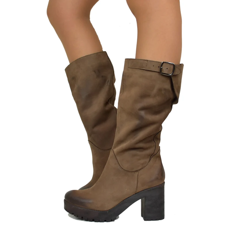 Stivali Donna in Pelle Nabuk Marroni con Tacco Made in Italy
