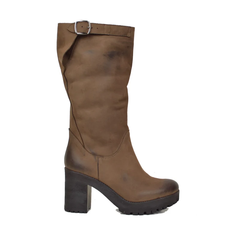 Stivali Donna in Pelle Nabuk Marroni con Tacco Made in Italy