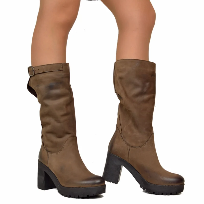 Stivali Donna in Pelle Nabuk Marroni con Tacco Made in Italy