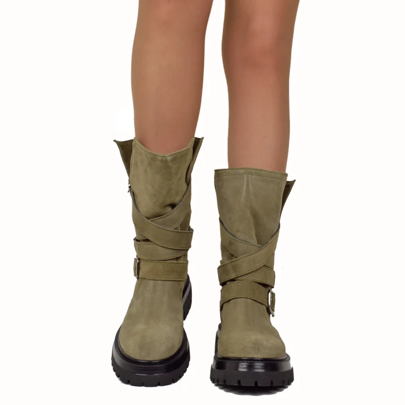Biker Boots Donna in Pelle Scamosciata Taupe Made in Italy con Fibbie