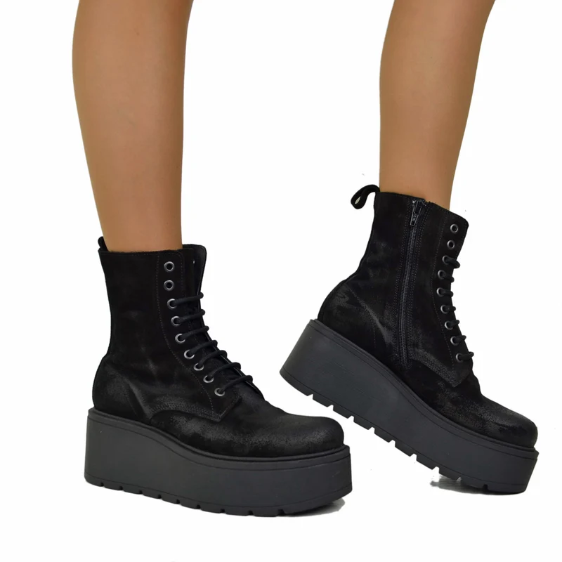 Stivaletti Platform di 7 cm Scamosciati Morbidi Chunky Boots Neri